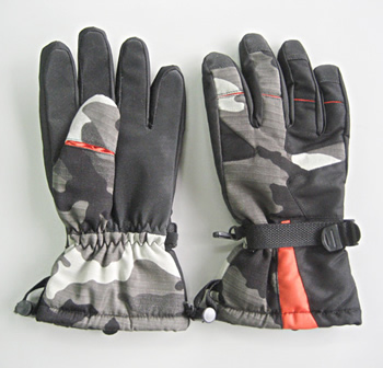 自衛隊の手袋を取り扱う通販【A&Tグローブスタディオ】では防寒・防水に優れた手袋もご用意
